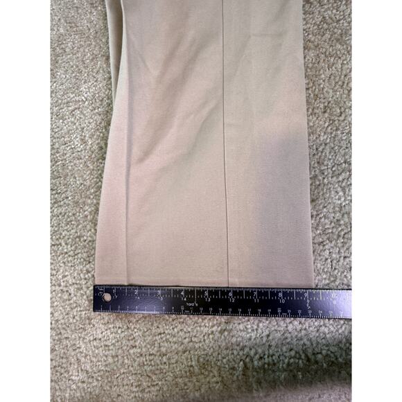 Dockers Pants Mens 40x32 Beige Khaki Classic Fit Slacks Trousers Pleated D522 - Picture 13 of 14